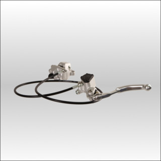 �����u���[�L�L�b�g