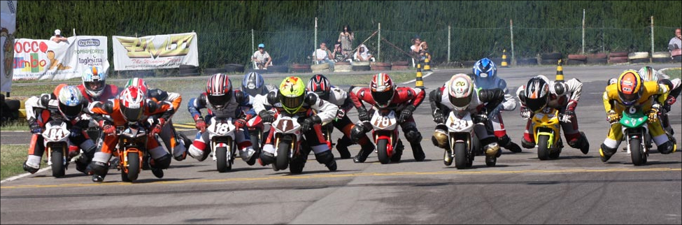 ���[�X�X�^�[�g